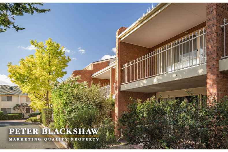 12/12 Albermarle Place Phillip