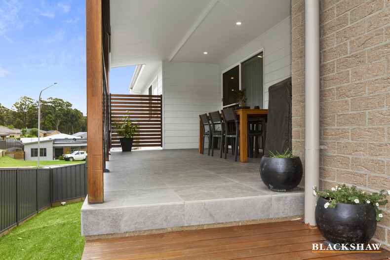 6A Mawson Place Sunshine Bay