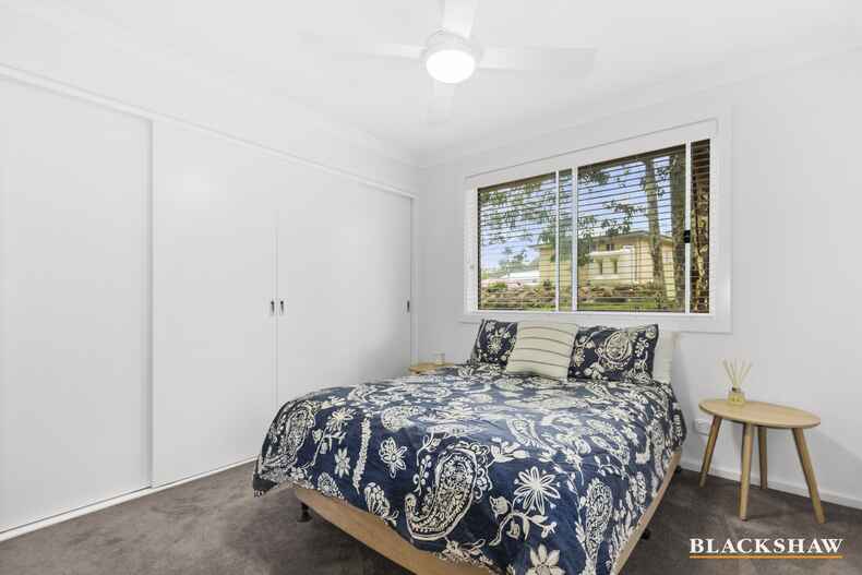 6A Mawson Place Sunshine Bay