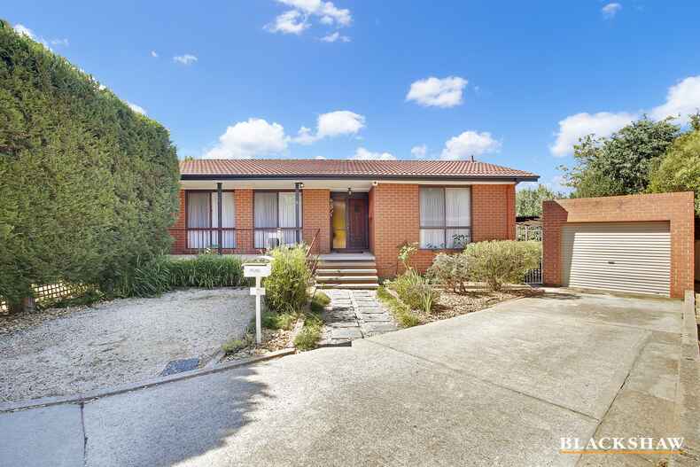 6 Caddy Place Florey