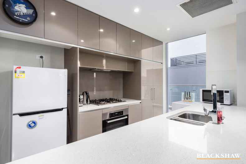 145/11 Trevillian Quay Kingston
