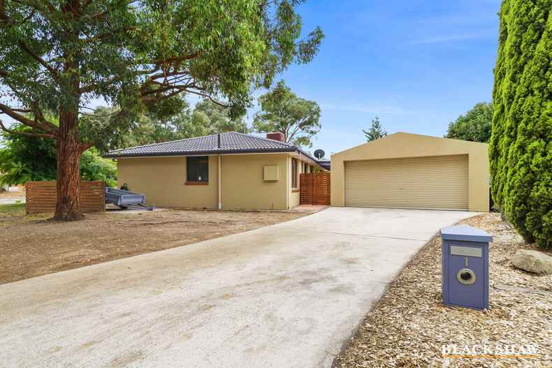 1 Lightfoot Crescent Florey