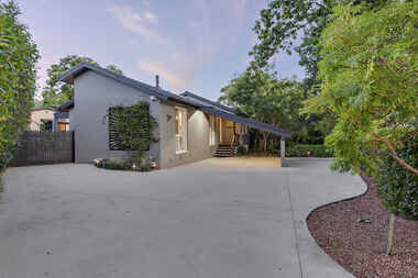 46 Groom Street Hughes