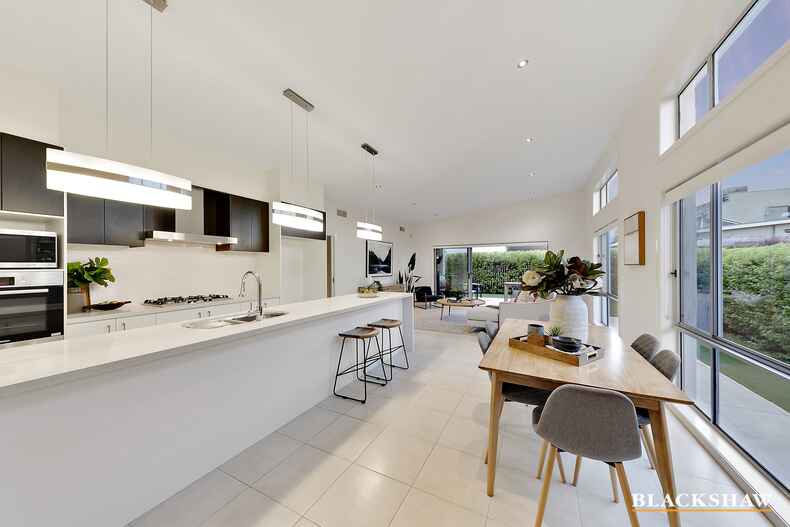 39 Lindsay Pryor Street Wright