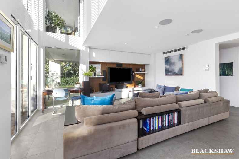 14 Weld Street Yarralumla