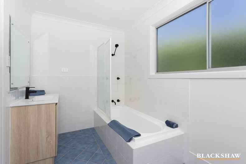 20 Grantham Road Batehaven 20 Grantham Road Batehaven