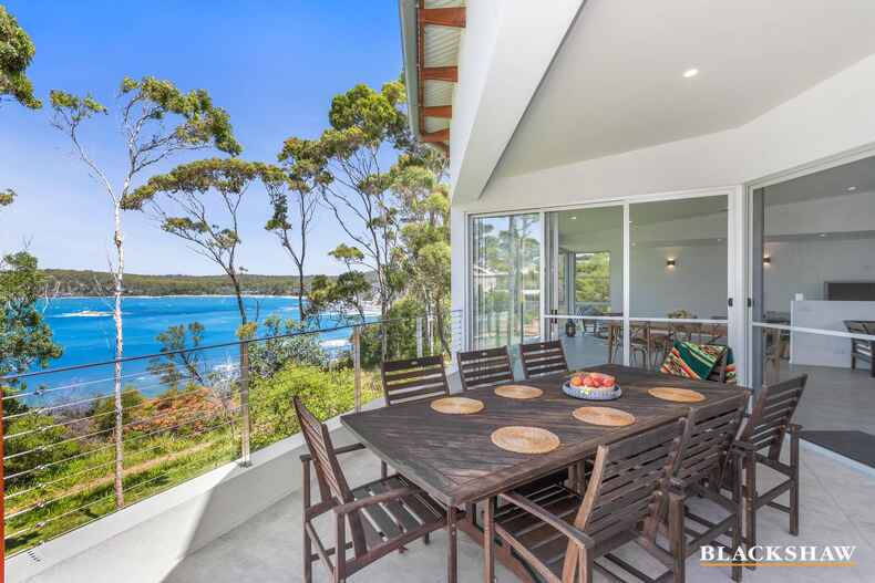 21 Barbara Crescent Denhams Beach 21 Barbara Crescent Denhams Beach