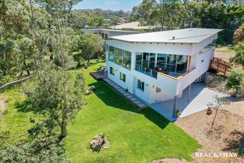 21 Barbara Crescent Denhams Beach 21 Barbara Crescent Denhams Beach