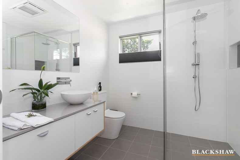 21 Barbara Crescent Denhams Beach 21 Barbara Crescent Denhams Beach