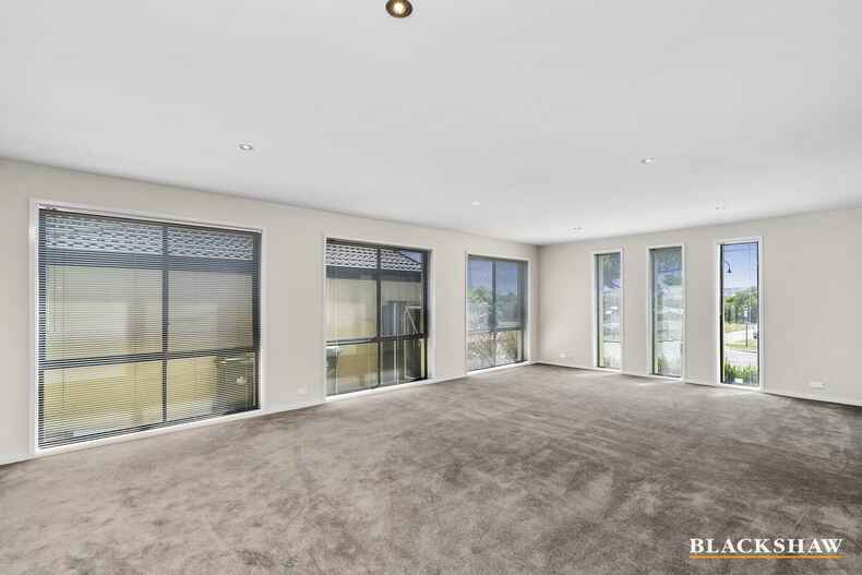 7 Eva West Street Gungahlin 7 Eva West Street Gungahlin