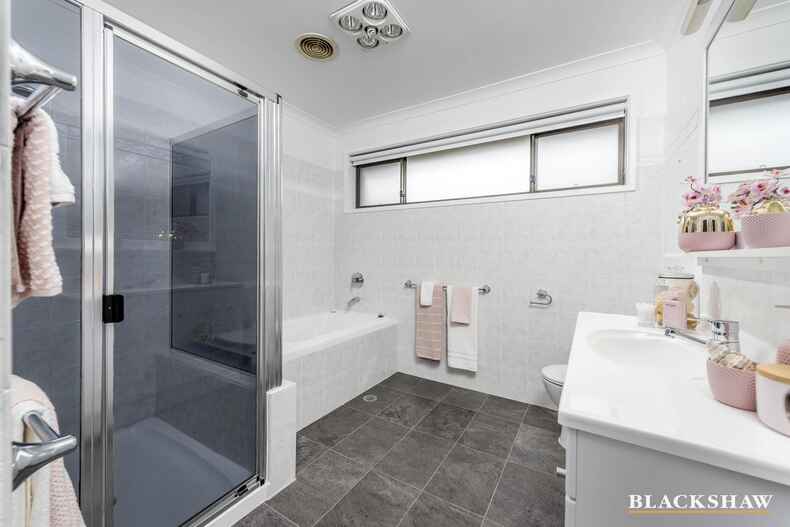 5 Mawson Drive Mawson