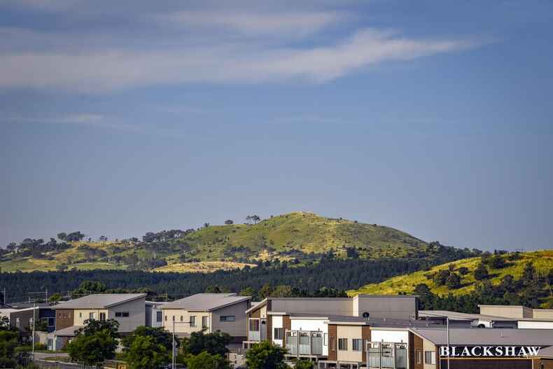 56/60 John Gorton Drive Coombs 56/60 John Gorton Drive Coombs