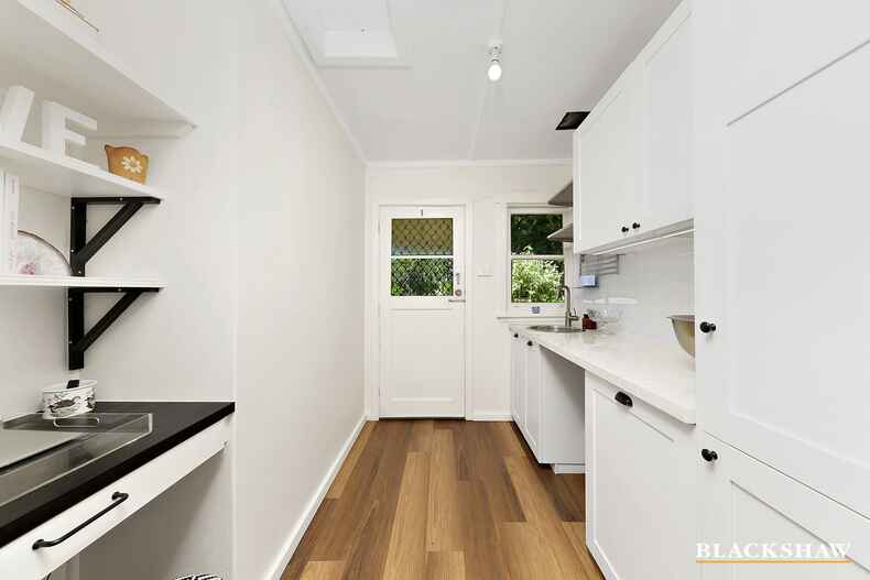 42 Warramoo Crescent Narrabundah 42 Warramoo Crescent Narrabundah