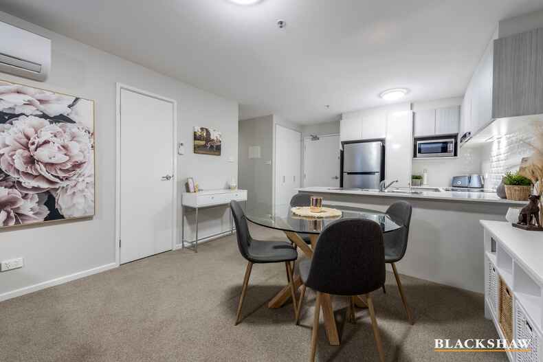 74/311 Anketell Street Greenway