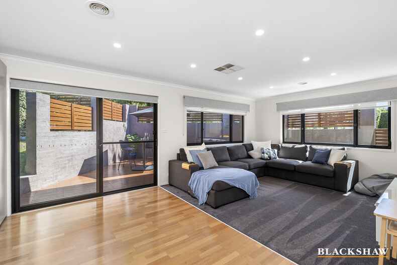 2 Benaroon Circuit Amaroo 2 Benaroon Circuit Amaroo