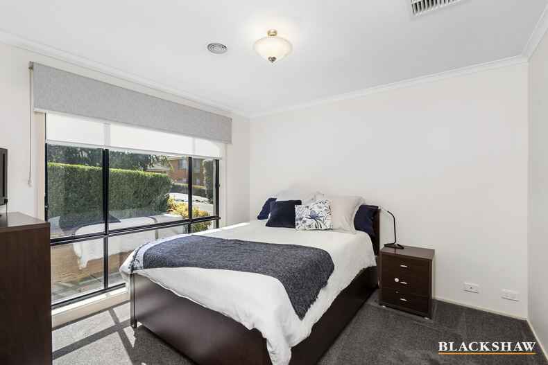 2 Benaroon Circuit Amaroo 2 Benaroon Circuit Amaroo
