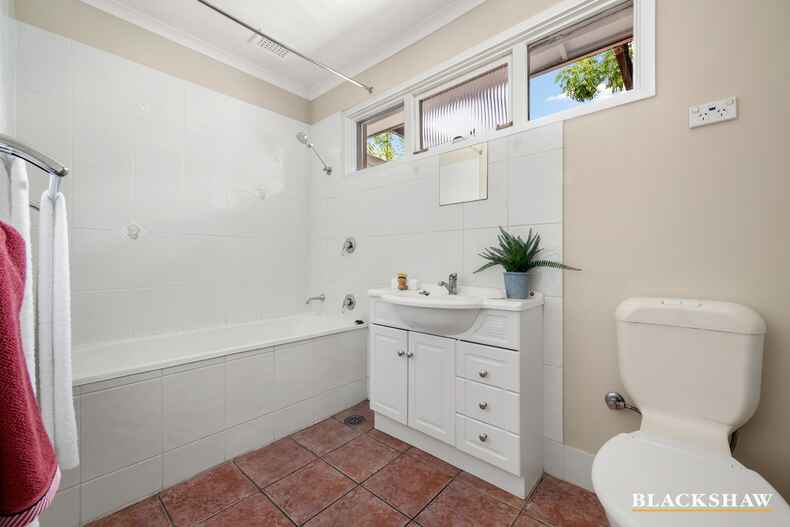 7 Glover Street Lyneham 7 Glover Street Lyneham