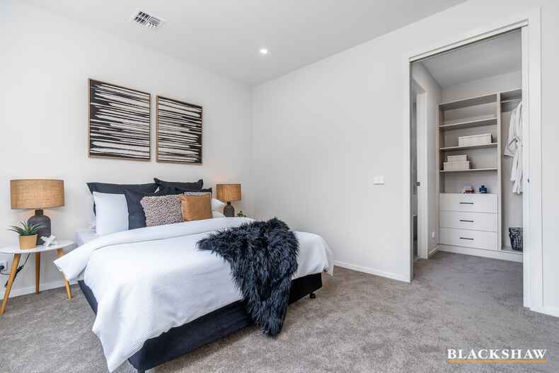 151 Shackleton Circuit Mawson