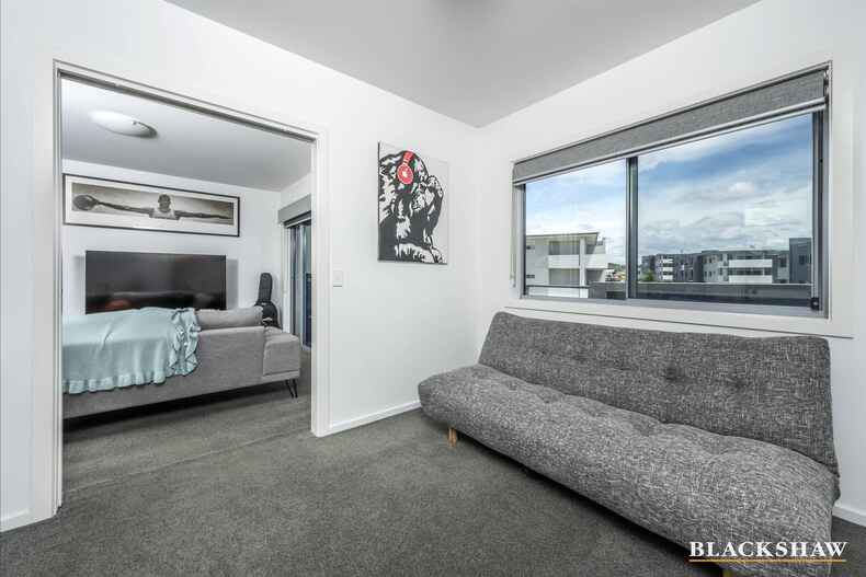 76/40 Philip Hodgins Street Wright