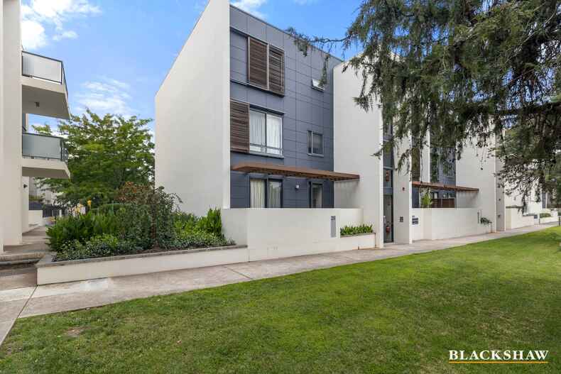 48/25 Wentworth Avenue Kingston
