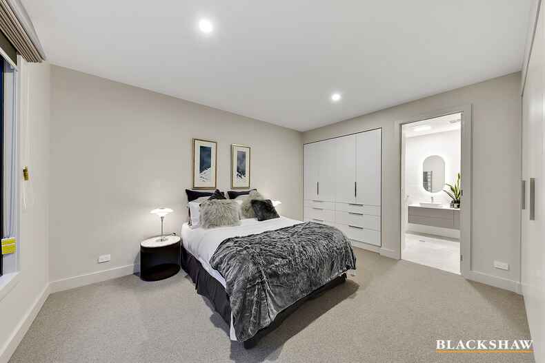 1/7 Mawson Drive Mawson