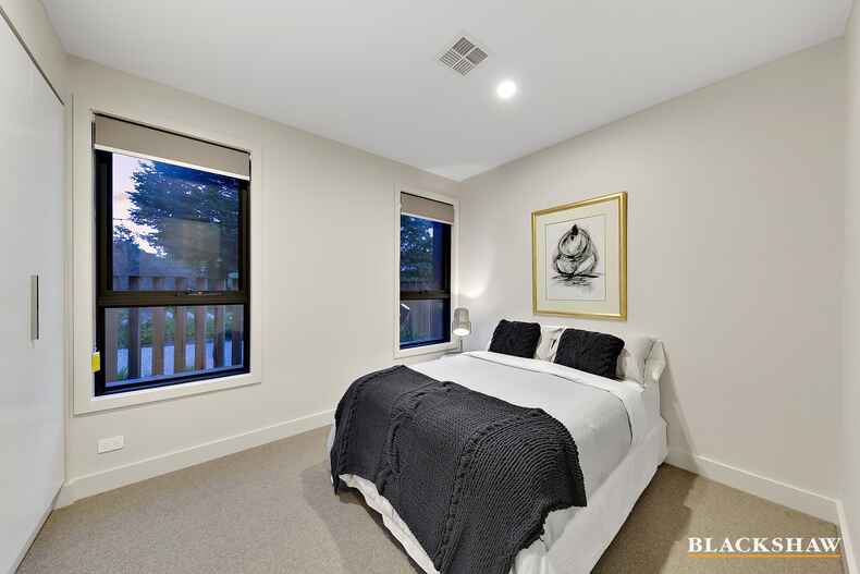 1/7 Mawson Drive Mawson