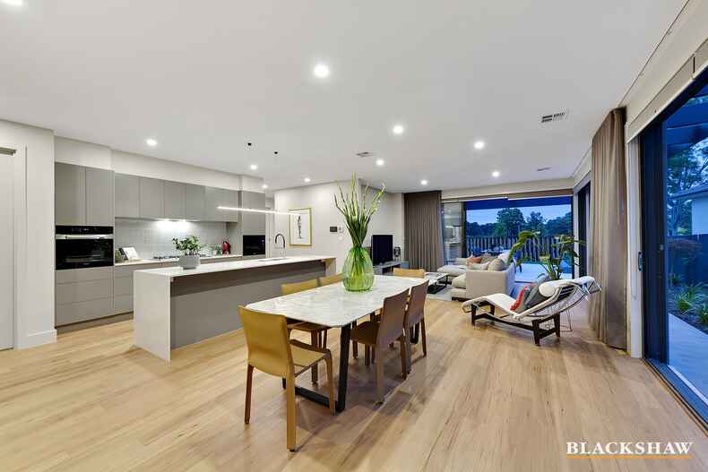 1/7 Mawson Drive Mawson