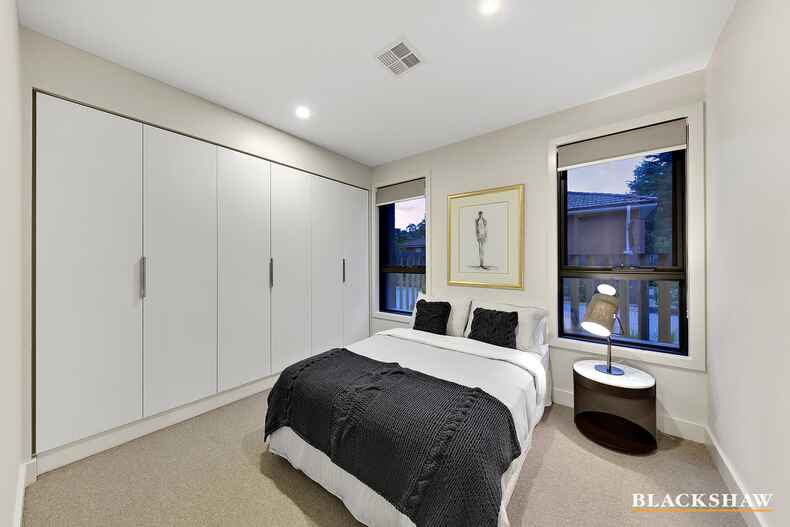 1/7 Mawson Drive Mawson