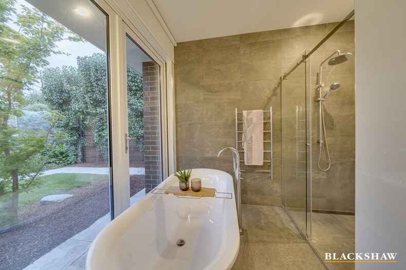 1 Macartney Crescent Deakin