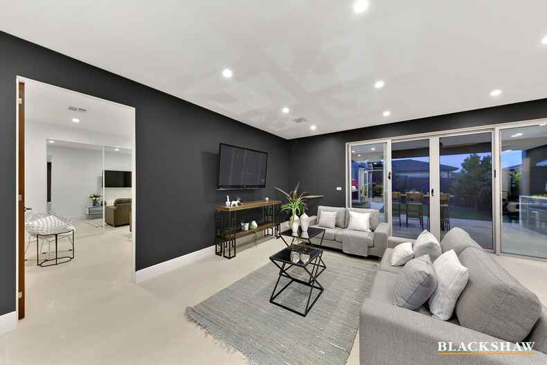 11 Jeannie Gunn Street Franklin