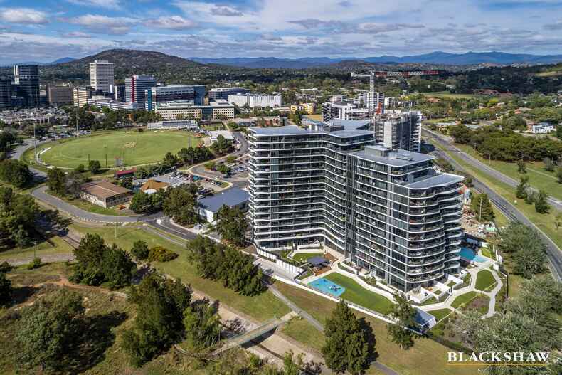 135/15 Irving Street Phillip