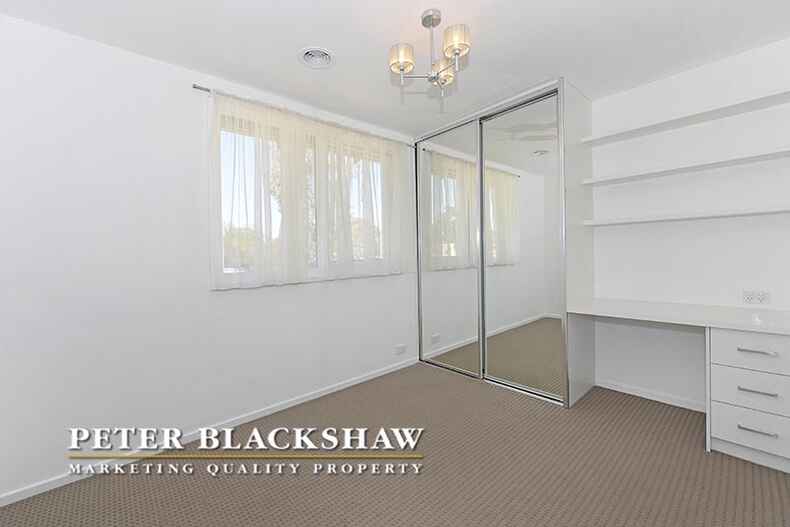 1 Sinclair Street Kambah