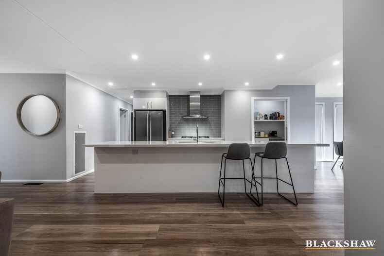 44 Maclaurin Crescent Chifley