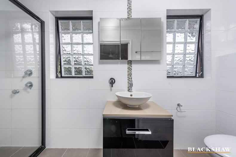 44 Maclaurin Crescent Chifley