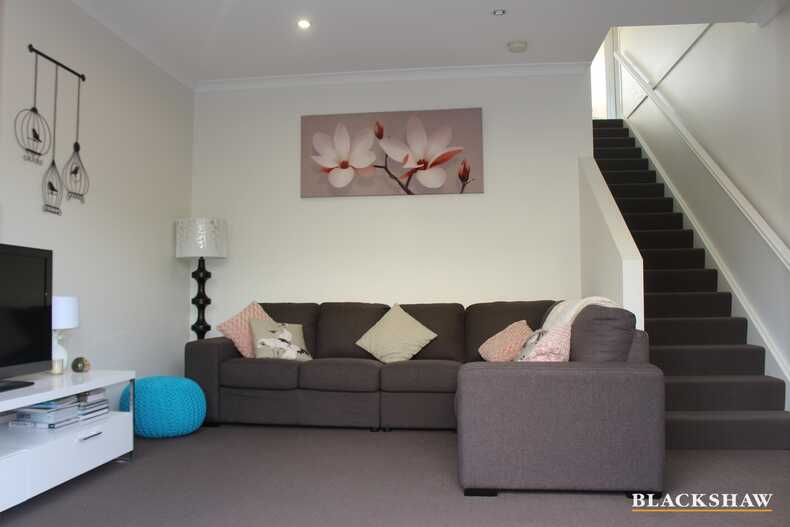 3/161 Uriarra Road Queanbeyan