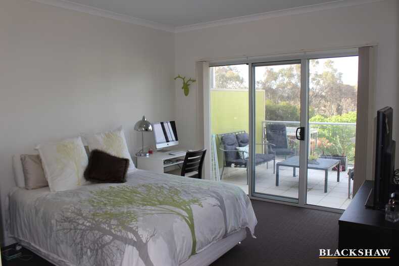 3/161 Uriarra Road Queanbeyan