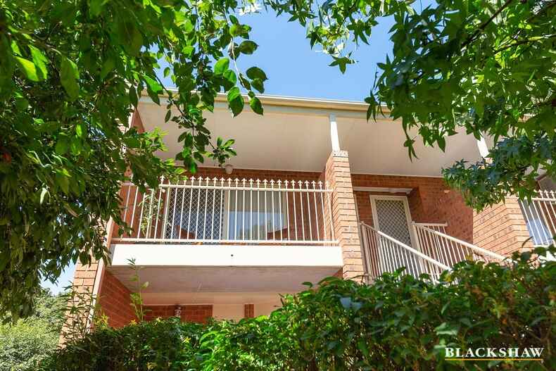 25/12 Albermarle Place Phillip