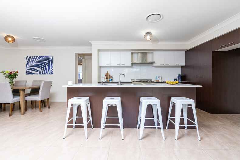 41 Lindsay Pryor Street Wright 41 Lindsay Pryor Street Wright