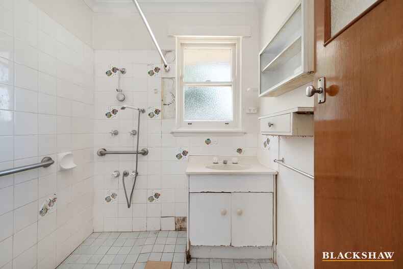 4 Warramoo Crescent Narrabundah 4 Warramoo Crescent Narrabundah