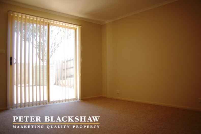 7/27 Paperbark Street Banks