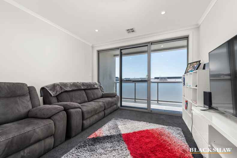 32 Chanter Terrace Coombs 32 Chanter Terrace Coombs