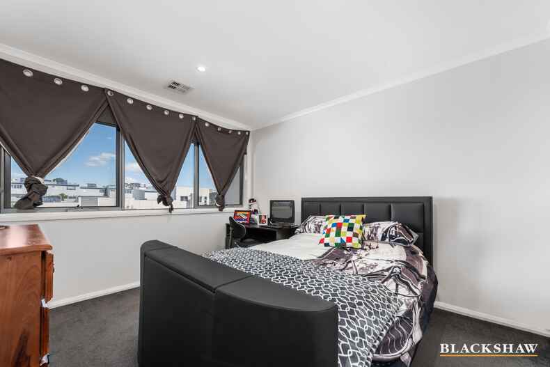 32 Chanter Terrace Coombs 32 Chanter Terrace Coombs