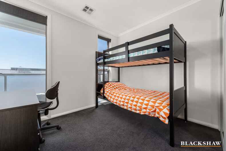 32 Chanter Terrace Coombs 32 Chanter Terrace Coombs