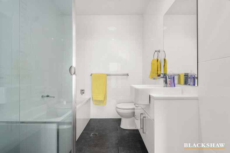 32 Chanter Terrace Coombs 32 Chanter Terrace Coombs