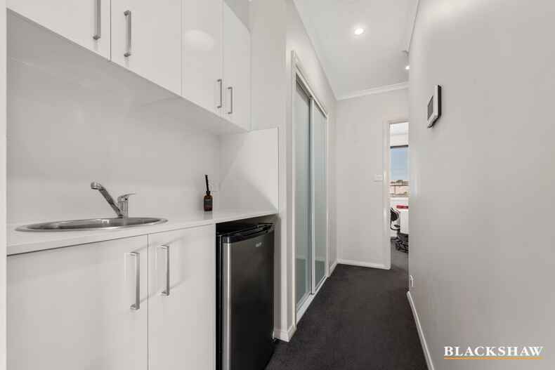 32 Chanter Terrace Coombs 32 Chanter Terrace Coombs