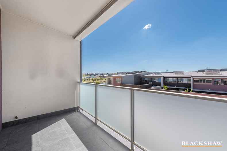 32 Chanter Terrace Coombs 32 Chanter Terrace Coombs