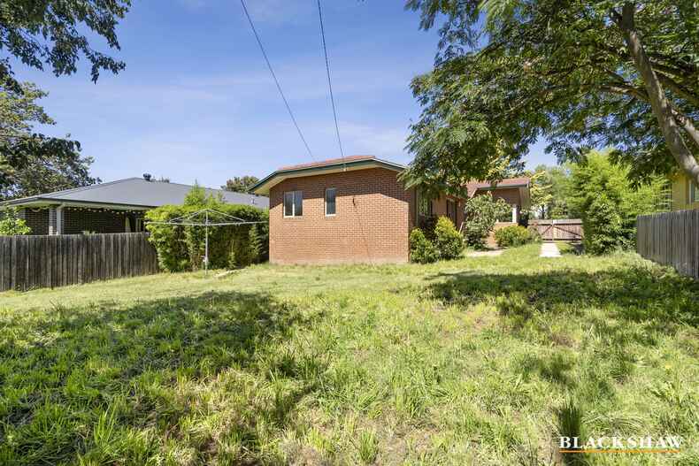 53 Walker Crescent Narrabundah