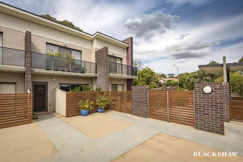16/86 Mawson Drive Mawson