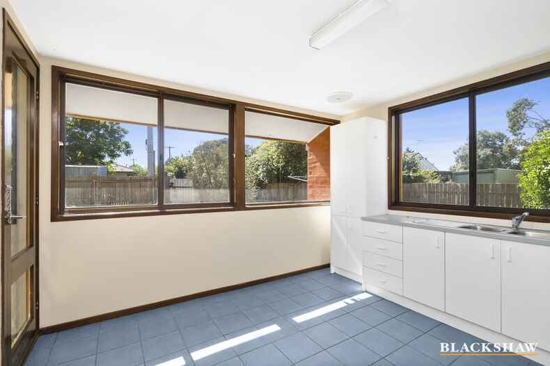 4 Cumbrae Place Kambah 4 Cumbrae Place Kambah