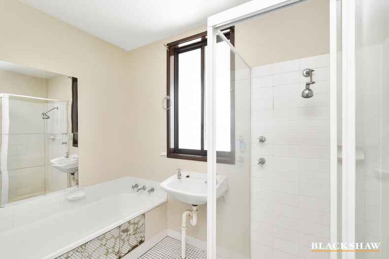 4 Cumbrae Place Kambah 4 Cumbrae Place Kambah